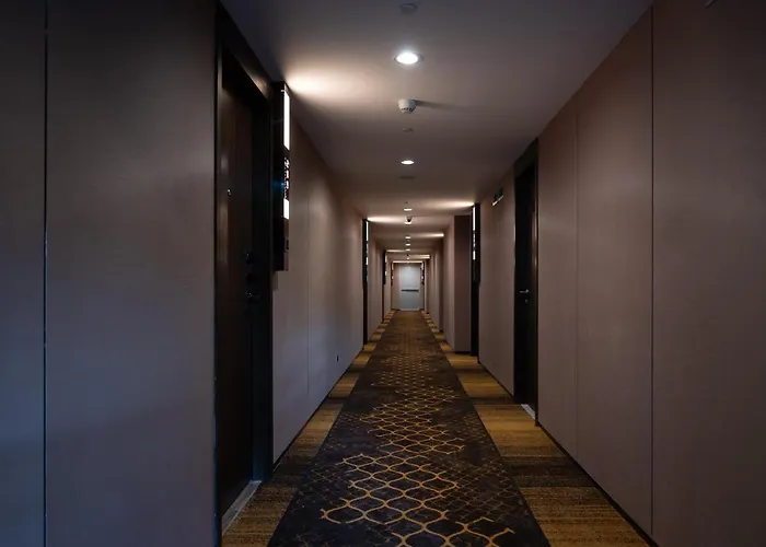 Hotel Ayathorn
