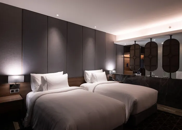Hotel Ayathorn Bangkok