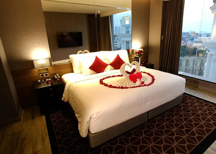 Ayathorn Hotel 4*